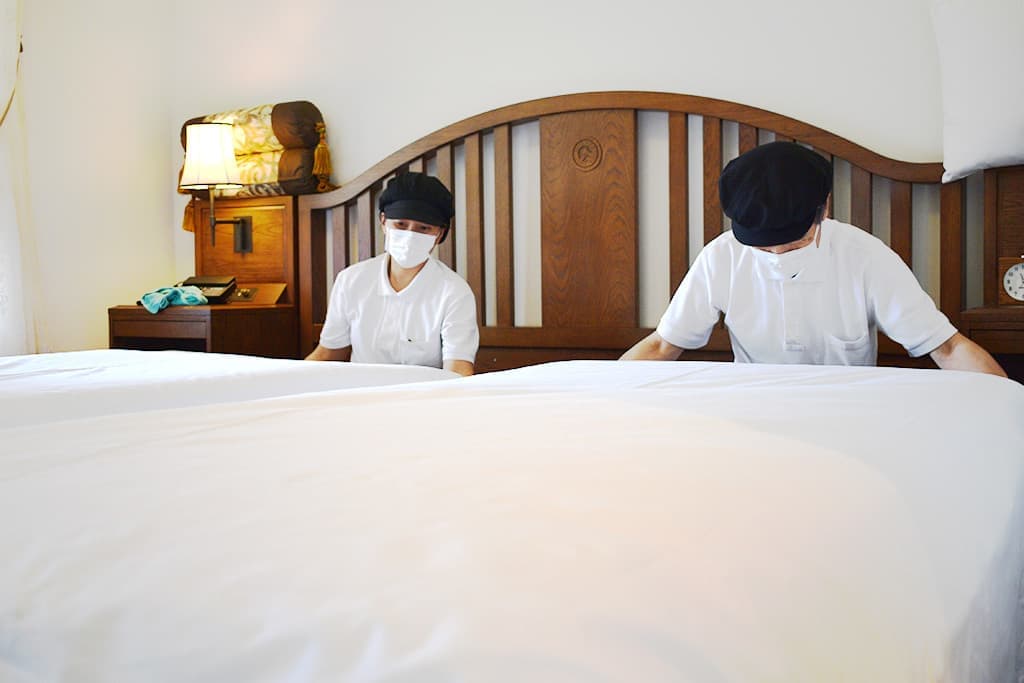客室清掃業務の実際の様子｜有限会社クリーンアップサービス｜採用求人情報｜函南町本社｜就業場所箱根町